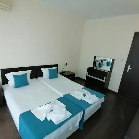 Bendita Mare Златни пясъци